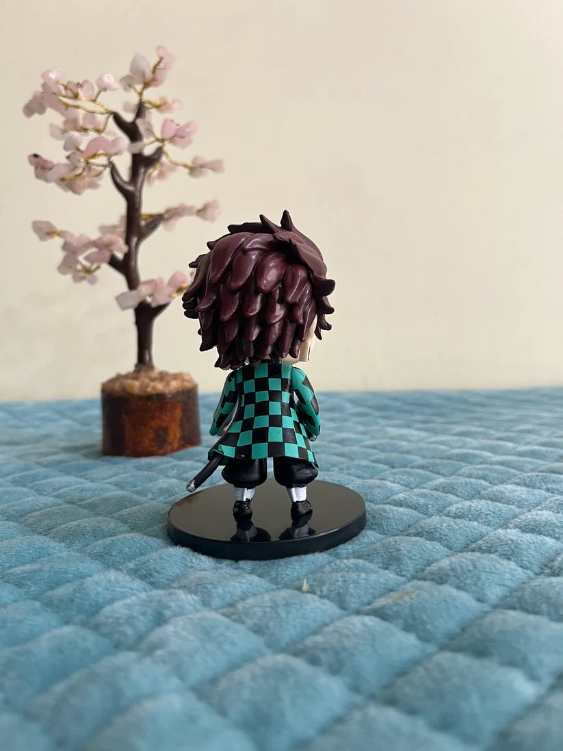 Miniature (9 Cms)